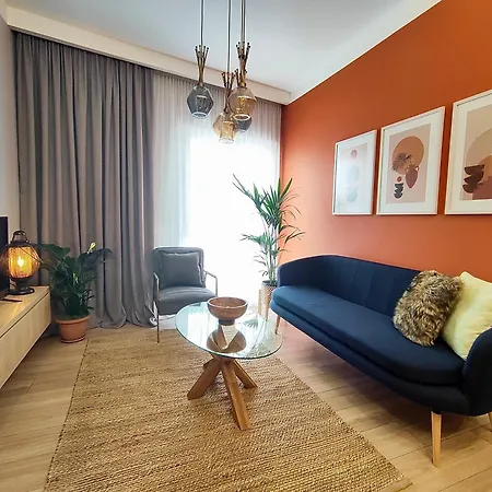 Free Parking 티라나