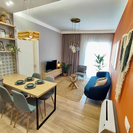 Apartment Free Parking