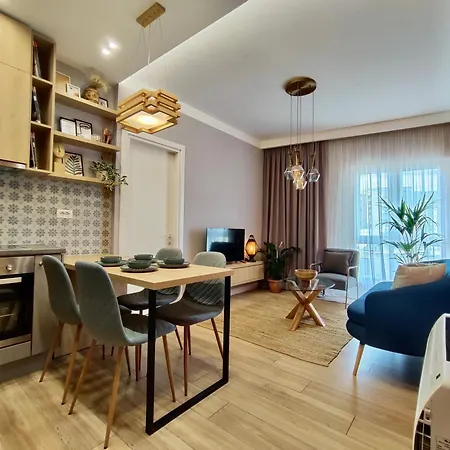 Apartment Free Parking Tirana
