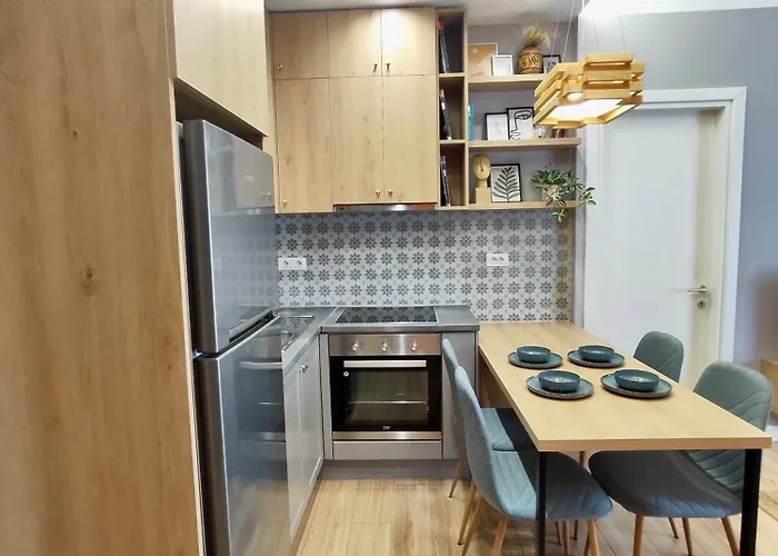 Free Parking 아파트 *